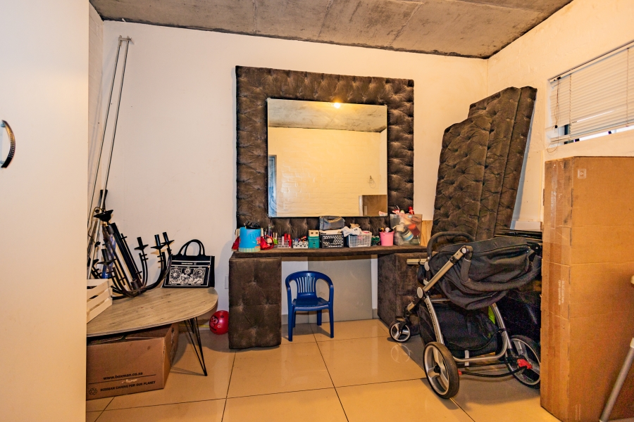 2 Bedroom Property for Sale in Brooklyn Western Cape